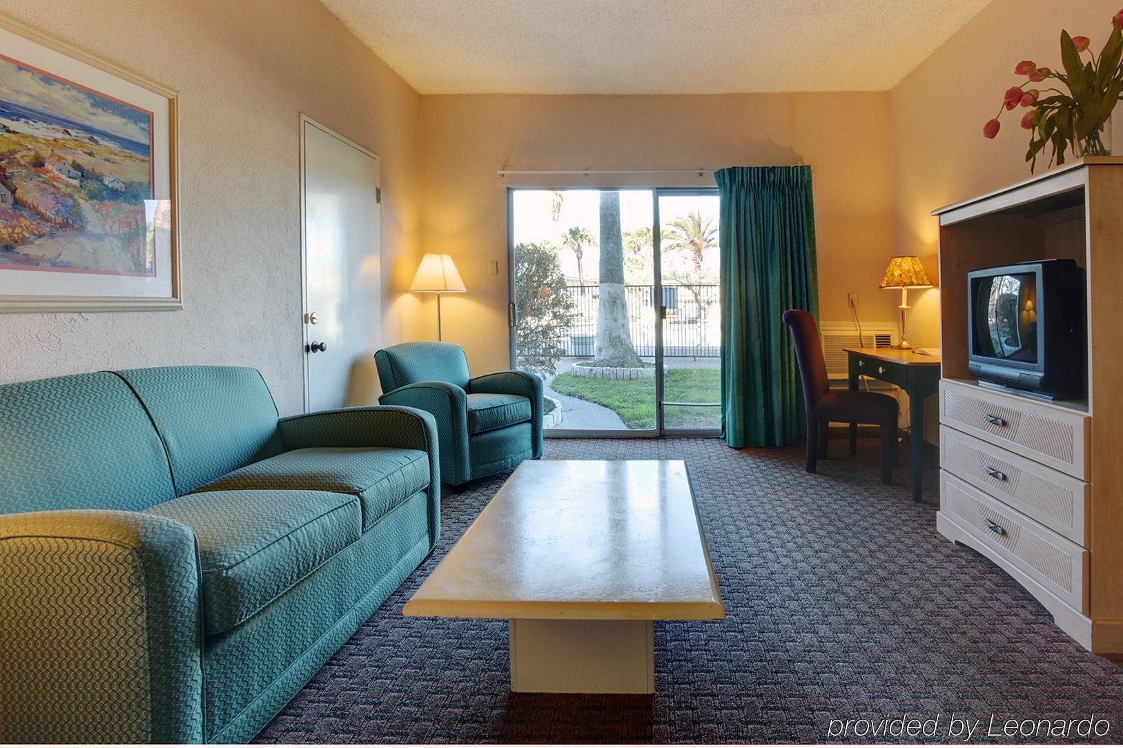 Americas Best Value Inn Houston Room photo