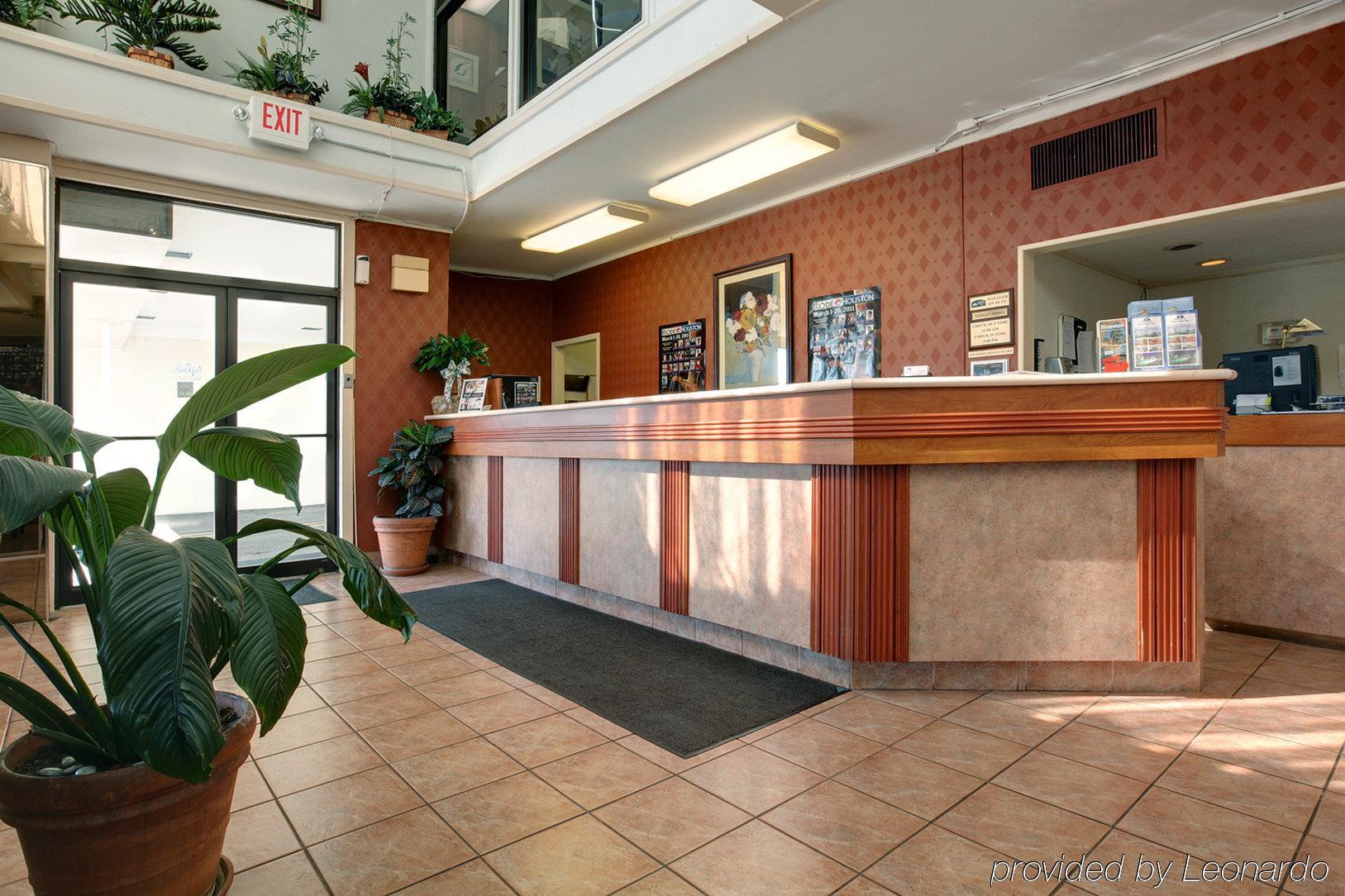 Americas Best Value Inn Houston Interior photo